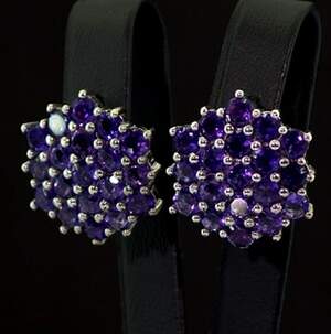 Срібні сережки 925 проби 11,59 г з бразильськими Аметистами 10,26 карат Срібні сережки 925 проби 11,59 г з бразильськими Аметистами 10,26 карат