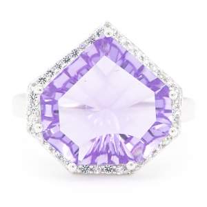 Серебряное кольцо 925 пробы 5,81 г с марокканским аметистом и топазами 8,25 карат из коллекции Серебряное кольцо 925 пробы 5,81 г с марокканским аметистом и топазами 8,25 карат из коллекции