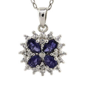 Серебряная подвеска 925 пробы 3,95 гр. с танзанийским иолитом и топазами из США 2,13 карат из коллекции Серебряная подвеска 925 пробы 3,95 гр. с танзанийским иолитом и топазами из США 2,13 карат из коллекции