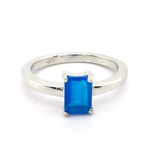 Серебряное кольцо 925 пробы 2,81 гр. с голубым эфиопским опалом класса АААА 0,63 карат Серебряное кольцо 925 пробы 2,81 гр. с голубым эфиопским опалом класса АААА 0,63 карат