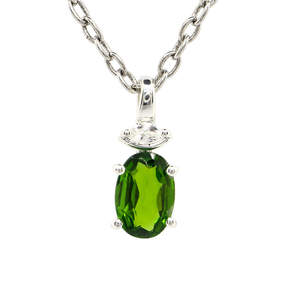 Серебряная подвеска 925 пробы 0,67 гр. с диопсидом Альберта класса SD 0,85 карат Серебряная подвеска 925 пробы 0,67 гр. с диопсидом Альберта класса SD 0,85 карат