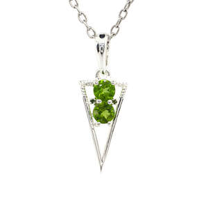 Серебряная подвеска 925 пробы 1,48 гр. с диопсидом Альберта класса SD 0,54 карат Серебряная подвеска 925 пробы 1,48 гр. с диопсидом Альберта класса SD 0,54 карат