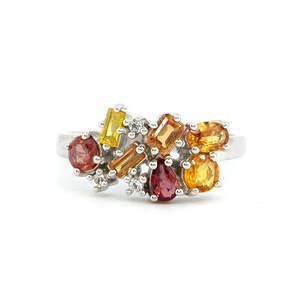 Серебряное кольцо 925 пробы 3,52 гр. с индийскими, шри-ланкийскими, мадагаскарскими сапфирами класса AAAA и топазами 1,51 карат Серебряное кольцо 925 пробы 3,52 гр. с индийскими, шри-ланкийскими, мадагаскарскими сапфирами класса AAAA и топазами 1,51 карат