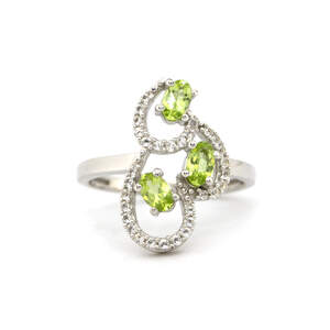 Срібна каблучка 925 проби 3,47 гр. з єгипетськими перидотами та топазами 0,98 карат