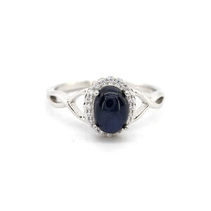 Серебряное кольцо 925 пробы 2,68 гр. со шри-ланкийским звезчатым Сапфиром класса АААА и топазами с США 1,97 карат Серебряное кольцо 925 пробы 2,68 гр. со шри-ланкийским звезчатым Сапфиром класса АААА и топазами с США 1,97 карат