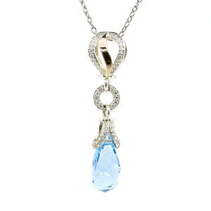 Серебряная подвеска 925 пробы с золотом 375 пробы 4,54 г с кристаллом Swarovski и цирконами 4,01 карат Серебряная подвеска 925 пробы с золотом 375 пробы 4,54 г с кристаллом Swarovski и цирконами 4,01 карат