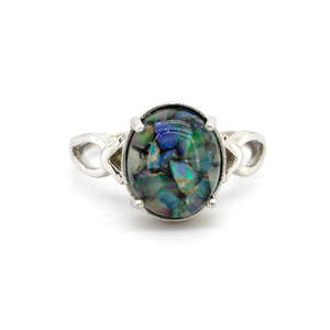 Серебряное кольцо 925 пробы 3,9 гр. с перуанским Опалом класса АААА 4,49 карат Серебряное кольцо 925 пробы 3,9 гр. с перуанским Опалом класса АААА 4,49 карат