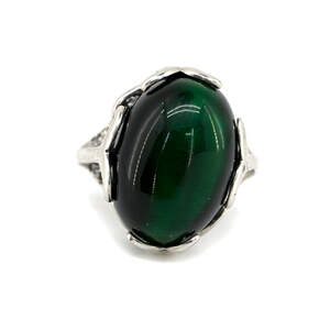 Серебряное кольцо 925 пробы 6,44 г с кошачьим глазом 8,5 к Серебряное кольцо 925 пробы 6,44 г с кошачьим глазом 8,5 к