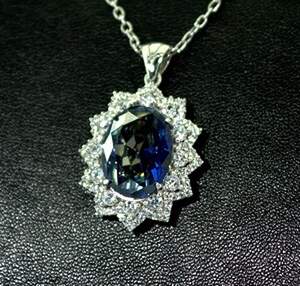 Срібна підвіска 925 проби 6,59 г з містичним Топазом та цирконами 6,15 карат