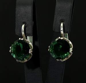 Срібні сережки 925 проби 7,18 г з зеленими Альпінітами 6,88 карат Срібні сережки 925 проби 7,18 г з зеленими Альпінітами 6,88 карат