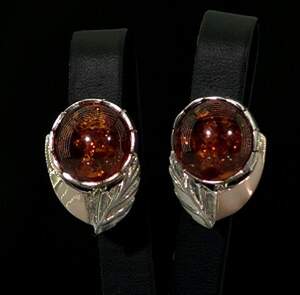 Срібні сережки 925 проби з золотом 375 проби 9,69 г Бурштином 7,45 карат Срібні сережки 925 проби з золотом 375 проби 9,69 г Бурштином 7,45 карат