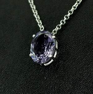 Серебряное колье 925 пробы 6,04 г с бразильскими Аметистом 4,79 карат 50-53 см Серебряное колье 925 пробы 6,04 г с бразильскими Аметистом 4,79 карат 50-53 см