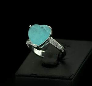 Каблучка у срібному покритті з Турмаліном Параїба та цирконами 3,84 карат Каблучка у срібному покритті з Турмаліном Параїба та цирконами 3,84 карат