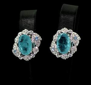 Сережки у срібному покритті з Турмалінами Параїба та цирконами 5,67 карат Сережки у срібному покритті з Турмалінами Параїба та цирконами 5,67 карат