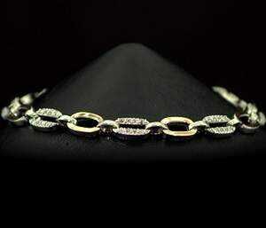 Срібний браслет 925 проби з позолотою 375 проби 11,05 г з цирконами 1,68 карат 18-20 см Срібний браслет 925 проби з позолотою 375 проби 11,05 г з цирконами 1,68 карат 18-20 см