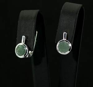 Срібні сережки 925 проби 3,03 г з бразильськими Смарагдами класу АААА 1,53 карат Срібні сережки 925 проби 3,03 г з бразильськими Смарагдами класу АААА 1,53 карат