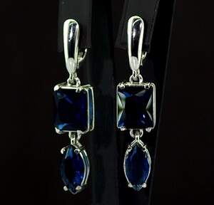 Серебряные серьги 925 пробы 12,17 г с синими фианитами 26,98 карат