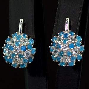 Серебряные серьги 925 пробы 5,55 г с бразильскими Апатитами и голубыми топазами 2,68 карат