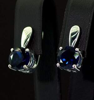 Серебряные серьги 925 пробы 4,18 г с  Сапфірами Nano 3,5 карат