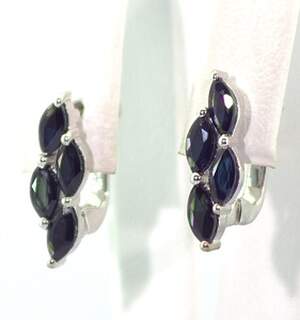 Срібні сережки 925 проби 2,94 г з блакитними шрі-ланкійськими Сапфірами класу АААА 2,03 карат Срібні сережки 925 проби 2,94 г з блакитними шрі-ланкійськими Сапфірами класу АААА 2,03 карат