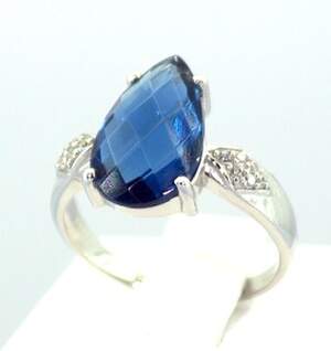 Серебряное кольцо 925 пробы 3,58 г с Флюоритом Блу Джон и цирконами 3,82 карат Серебряное кольцо 925 пробы 3,58 г с Флюоритом Блу Джон и цирконами 3,82 карат