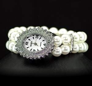 Кварцевий жіночий годинник з Перлинами (імітація) та фіанітами Кварцевий жіночий годинник з Перлинами (імітація) та фіанітами