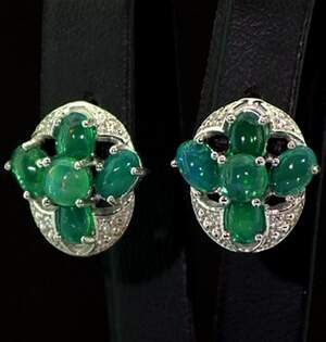 Срібні сережки 925 проби 3,7 г з зеленими ефіопськими Опалами класу АААА та цирконами 2,89 карат Срібні сережки 925 проби 3,7 г з зеленими ефіопськими Опалами класу АААА та цирконами 2,89 карат