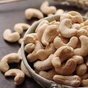 Кеш'ю великий преміум W 180 сирий Кеш'ю великий преміум W 180 сирий