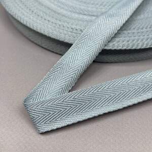 1,5 см Киперная лента (синтетическая) - серо-голубой 1,5 см Киперная лента (синтетическая) - серо-голубой