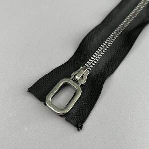 75 см-тракторная молния Т5 с декоративным пуллером - черная