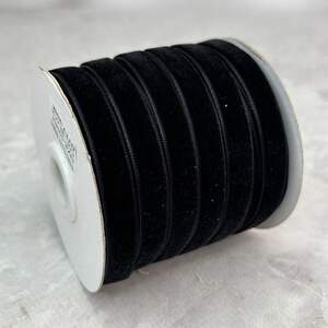 Бархатная лента декоративная 1см 20 м - цвет черный