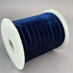 Бархатная лента декоративная 1см боб. 46м. цвет синий темный