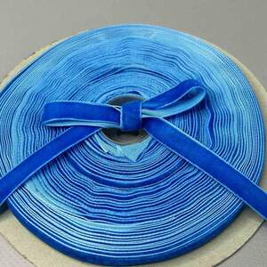 Бархатная лента декоративная 1см, моток 14 м - электрик