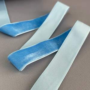 Бархатная лента декоративная 2 см 46 м - голубой