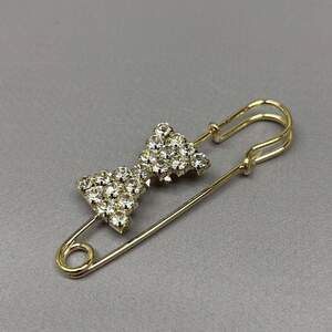 Брошь-булавка Бант 6,5 см - лимонное золото #70105 Брошь-булавка Бант 6,5 см - лимонное золото #70105