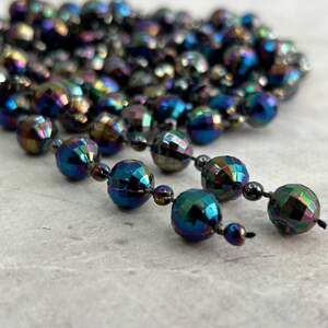 Бусины пластиковые на нитке Ø 4 и 9 мм - 90 см черный с АВ Бусины пластиковые на нитке Ø 4 и 9 мм - 90 см черный с АВ