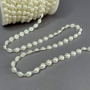 Декоративная тесьма 6 мм с полубусинами на нитке 13/1 - молочная