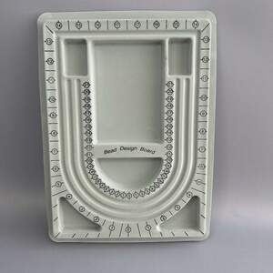 Доска планшет для сборки бус и браслетов 24х32 см