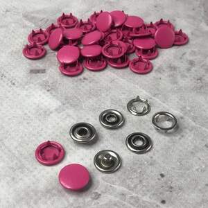 Кнопка Baby 9,5мм с закрытой шляпкой Малиновый 50шт. (146)