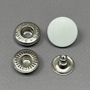 Кнопка Альфа с белой пластиковой шляпкой 17мм (50шт) (00756)