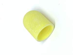 Колпачок абразивный для педикюра диаметром 13 мм абразивностью 180 грит желтый