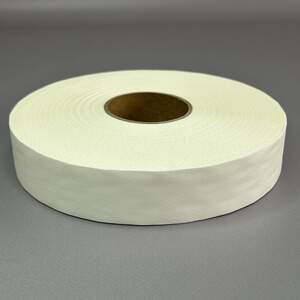 Паутинка клеевая на бумаге - 3 см