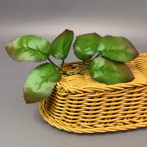 Лист искусственный под розу 6-ка, 18 см - зеленый темный