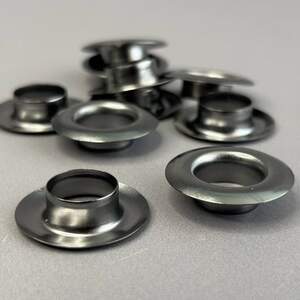 Магнитная-игольница для булавок с ячейкой