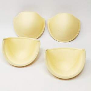 На косточке 95 Бежевые поролоновые чашечки для бюстгальтера