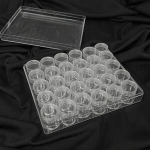 Набор пластиковых баночек 30 шт 2,5х2,8 см, объем 8 мл