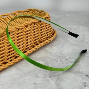 Обруч для волос атласный 6 мм - салатовый