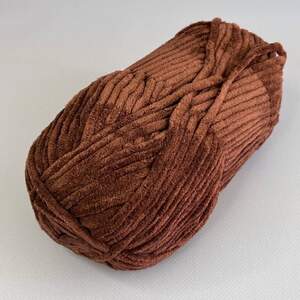 Плюшевая пряжа для вязания игрушек - цвет 024 Плюшевая пряжа для вязания игрушек - цвет 024