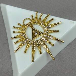 Подвеска Всевидящее око гиппоаллергенный сплав 38 мм - лимонное золото