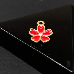 Подвеска Красный цветок 14х17 мм, цвет Золото Подвеска Красный цветок 14х17 мм, цвет Золото
